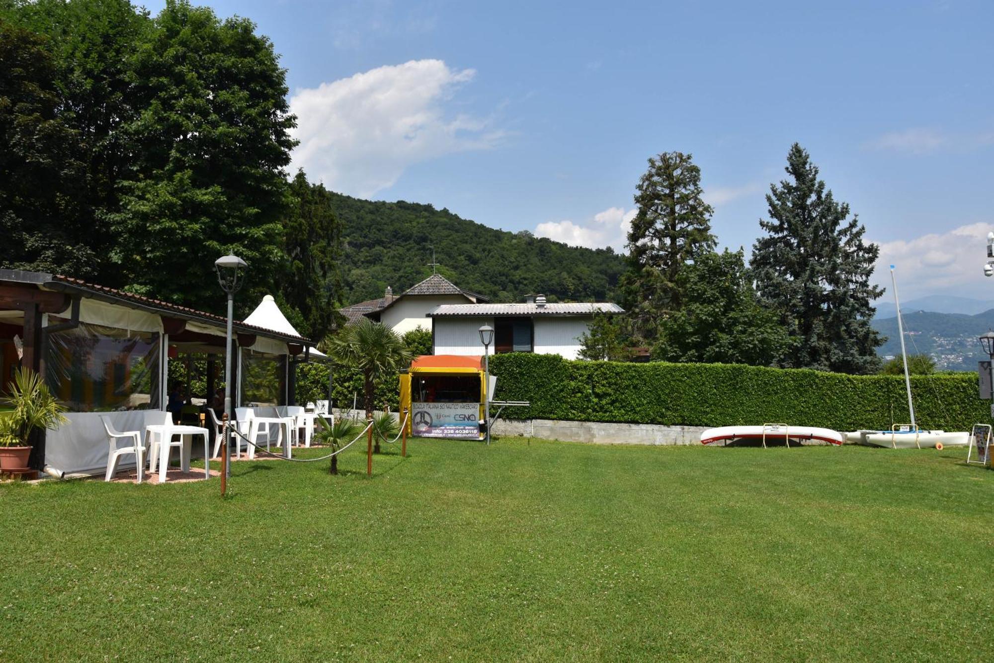 Zara House - Lake And Pet Friendly Brusimpiano Exterior foto